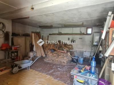 Eladó családi ház Ócsa