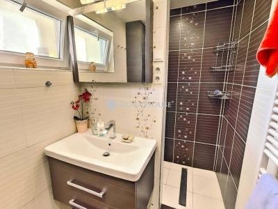 Eladó családi ház Mende