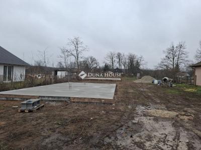 Eladó ikerház Kóka