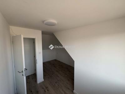 Eladó ikerház Tura