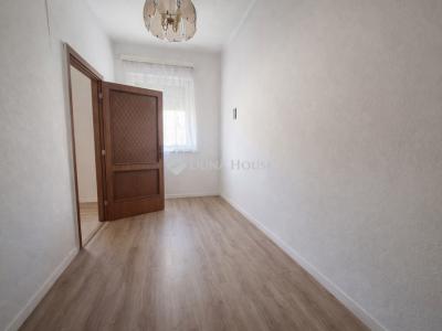 Eladó lakás Gyömrő