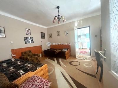 Eladó családi ház Harkány