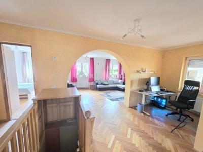 Eladó családi ház Fót