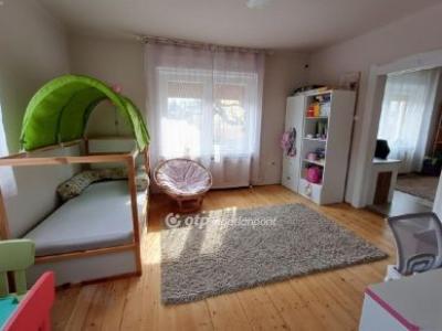 Eladó családi ház Nyíregyháza