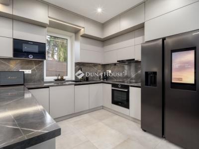 Eladó családi ház Budapest