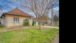 Eladó családi ház Albertirsa