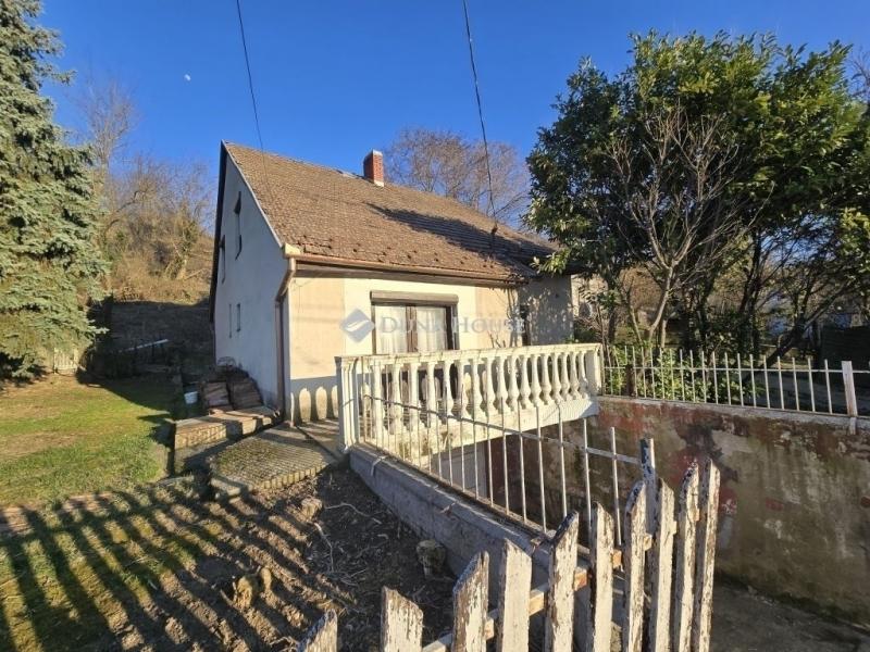 Eladó családi ház Pécs