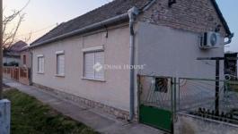 Eladó családi ház Szentlőrinc