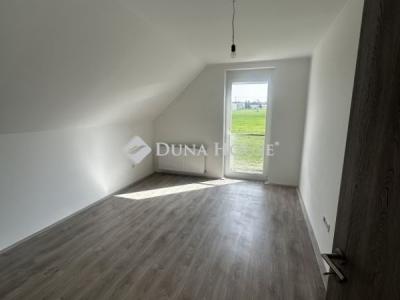 Eladó lakás Pellérd