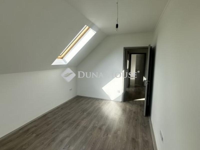 Eladó lakás Pellérd