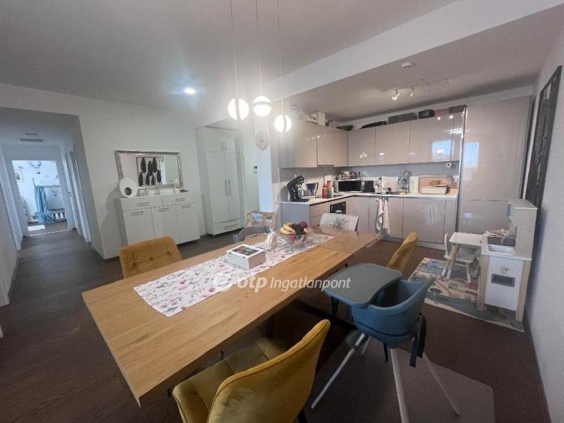 Eladó lakás Szeged