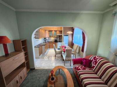 Eladó lakás Siófok