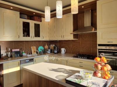 Eladó lakás Siófok