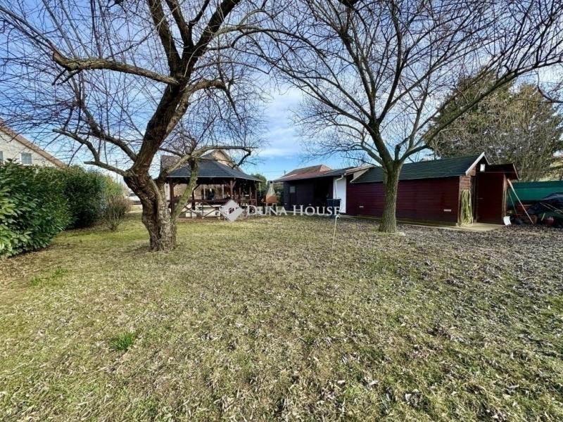 Eladó családi ház Maglód