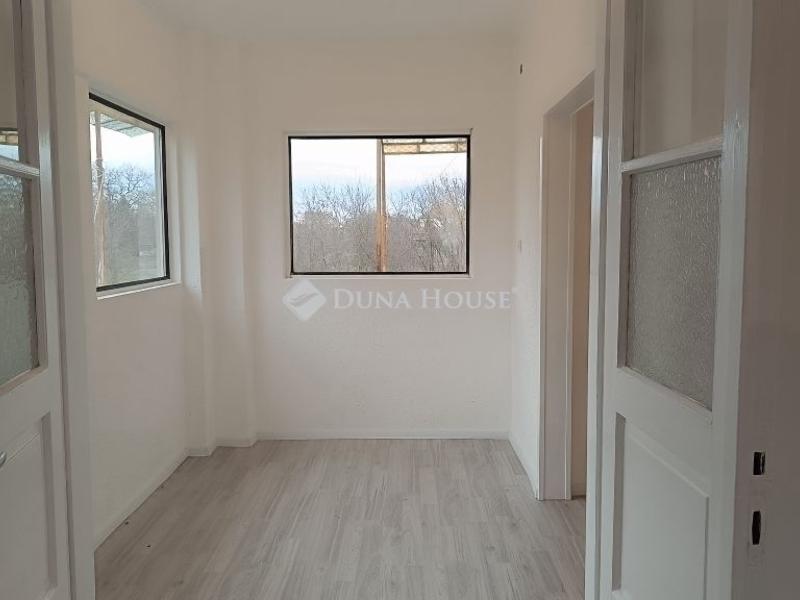 Eladó családi ház Tápiószecső