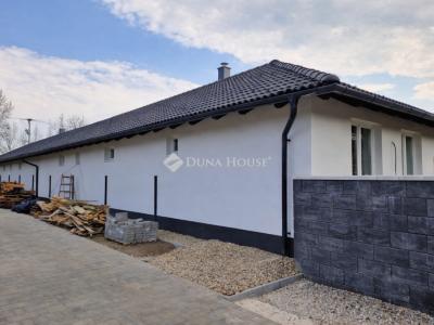 Eladó ikerház Üllő