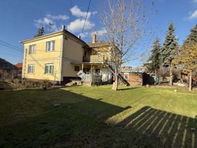 Eladó családi ház Kóka