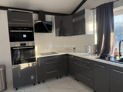 Eladó nyaraló Monor Monorierdő