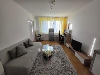 Eladó lakás Debrecen