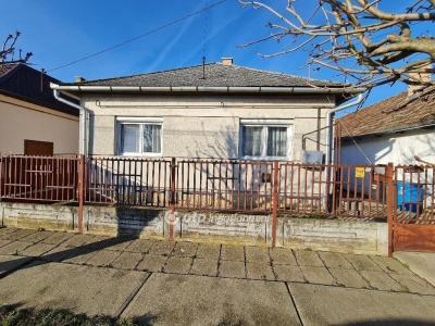 Eladó családi ház Balmazújváros