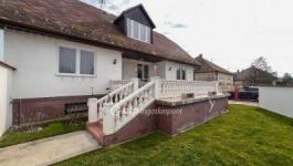 Eladó családi ház Halászi