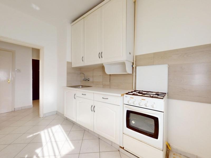 Eladó lakás Tiszaújváros