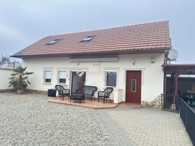 Eladó családi ház Nagykőrös