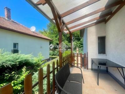 Eladó családi ház Budapest