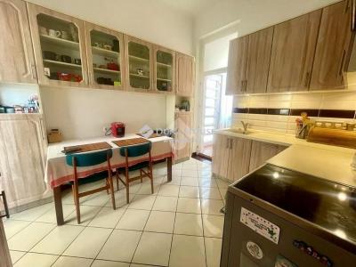 Eladó családi ház Budapest