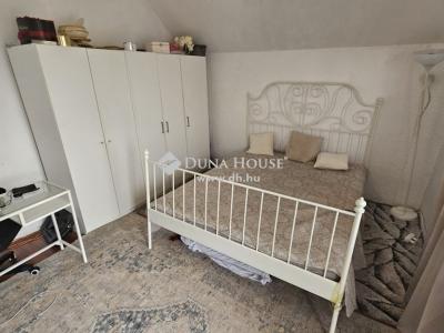 Eladó családi ház Budapest