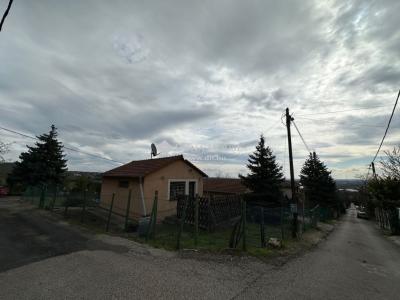 Eladó családi ház Diósd