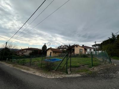 Eladó családi ház Diósd