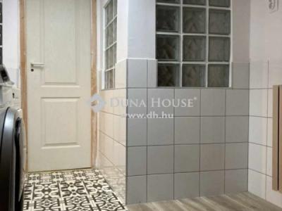 Eladó lakás Budakeszi