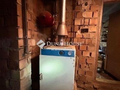 Eladó családi ház Budapest