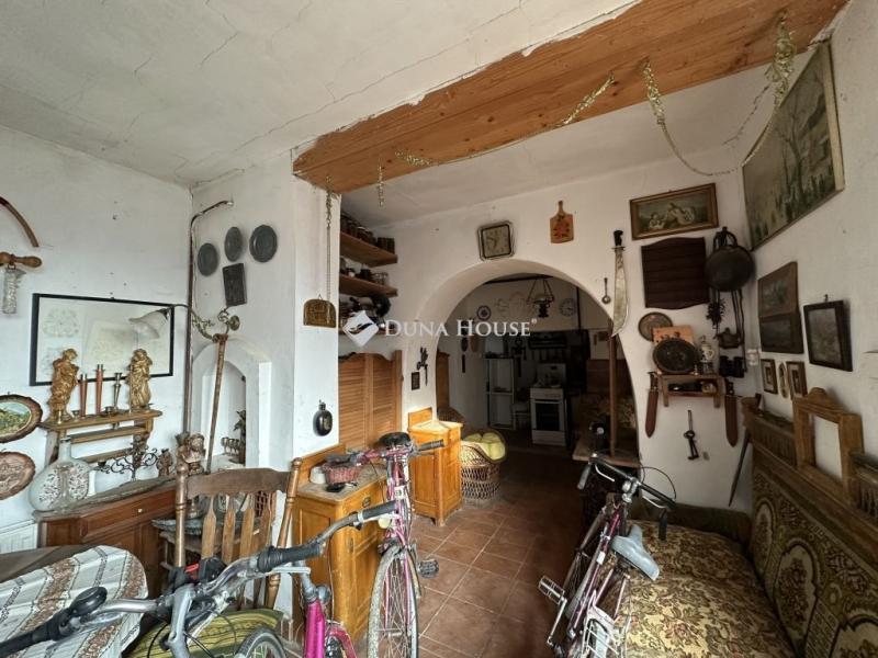 Eladó családi ház Regöly