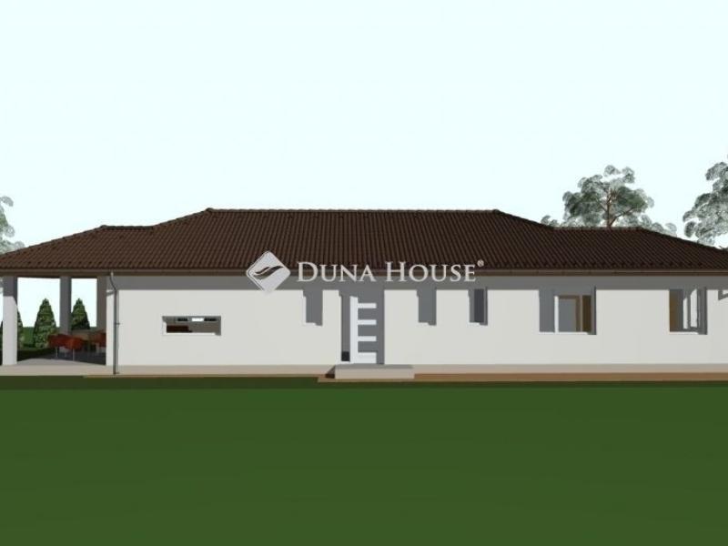 Eladó családi ház Budapest