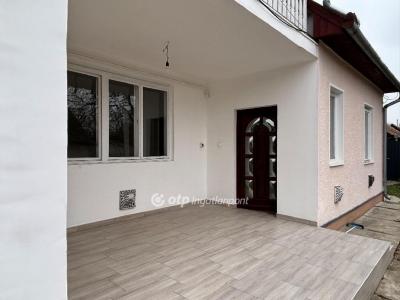 Eladó lakás Békéscsaba