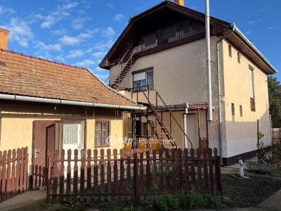 Eladó családi ház Békés