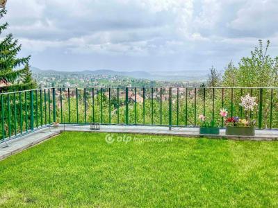 Eladó lakás Budakeszi