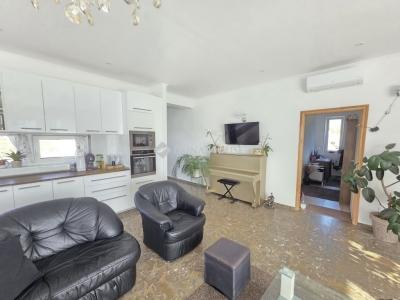 Eladó családi ház Nagytarcsa