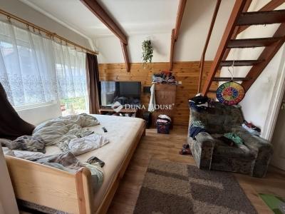 Eladó lakás Monor