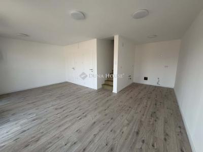 Eladó ikerház Tura