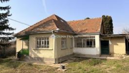 Eladó családi ház Káva