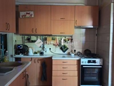 Eladó családi ház Budapest