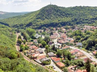 Eladó családi ház Eger Szarvaskő