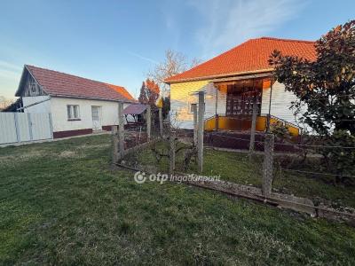Eladó családi ház Hajdúdorog
