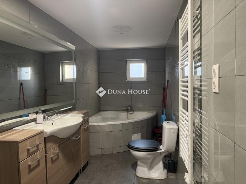 Eladó családi ház Monor Monorierdő