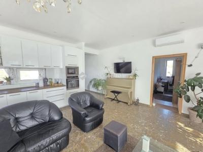 Eladó családi ház Nagytarcsa