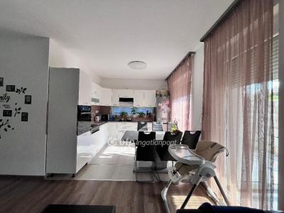 Eladó lakás Teskánd