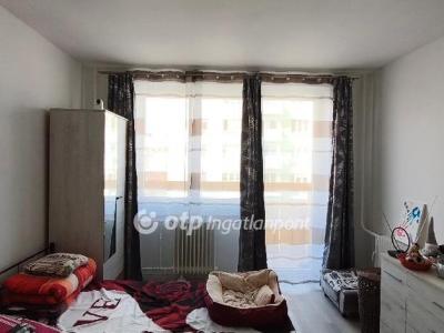 Eladó lakás Dunaújváros